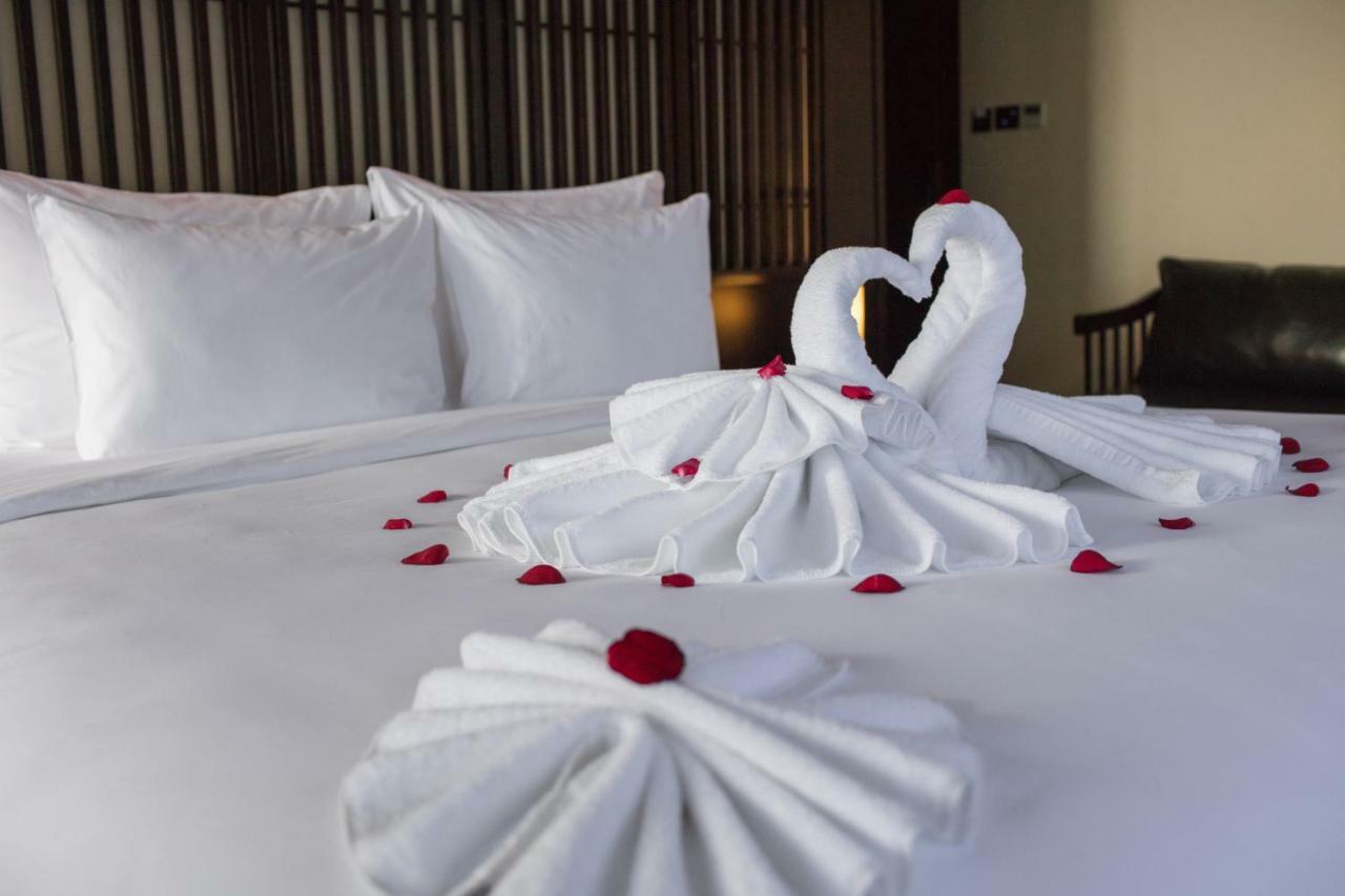 สการ์เล็ต เพิร์ล ครูซ Hotel ฮาลอง ภายนอก รูปภาพ